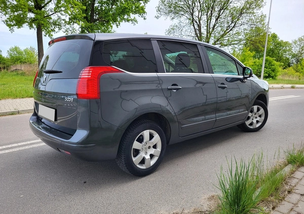 Peugeot 5008 cena 23800 przebieg: 212000, rok produkcji 2010 z Świeradów-Zdrój małe 172